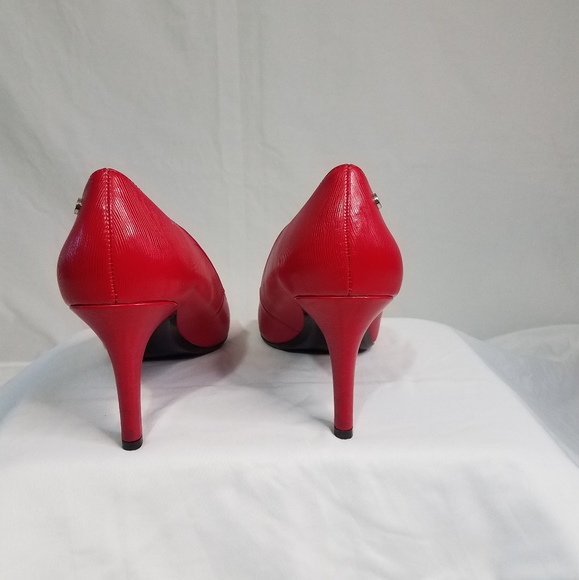 Woman's pumps - Picture 8 of 10